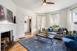 10 Loring St, Unit #1 Apartamentos