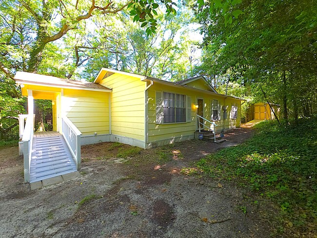 7337 County Rd 1143 in Tyler, TX - Building Photo - Building Photo