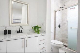 2242 Taft St in Hollywood, FL - Building Photo - Building Photo
