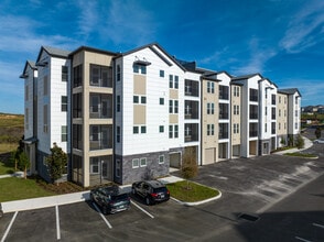 Integra Heights in Clermont, FL - Foto de edificio - Building Photo