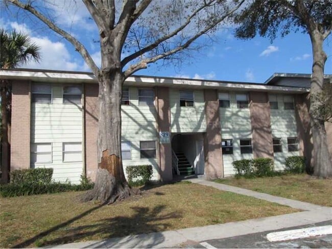 property at 804 Sky Lake Cir