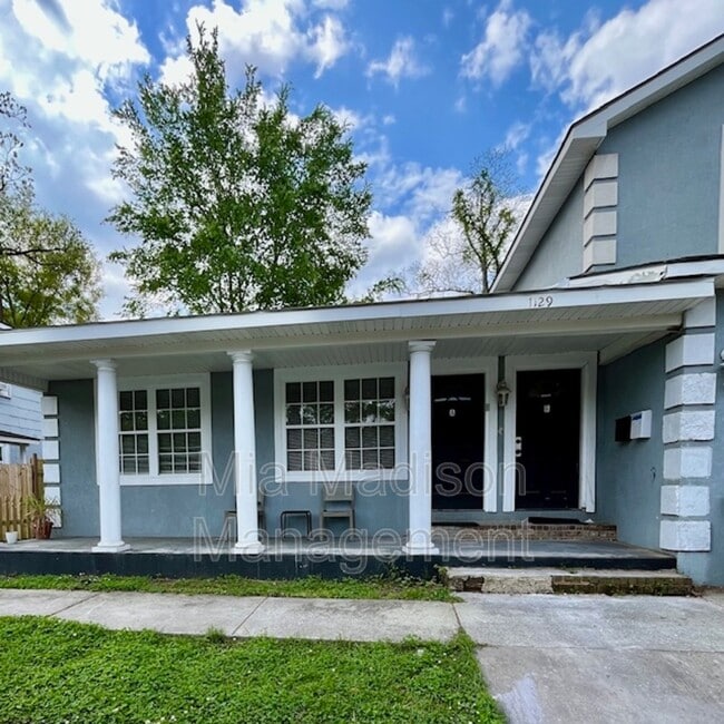 property at 1129 E Bolton St