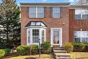 5301 Seahorse Pl in Waldorf, MD - Building Photo