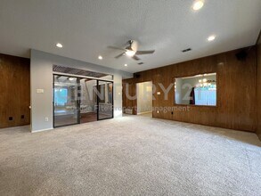 3109 Shenandoah Dr in Bedford, TX - Building Photo - Building Photo
