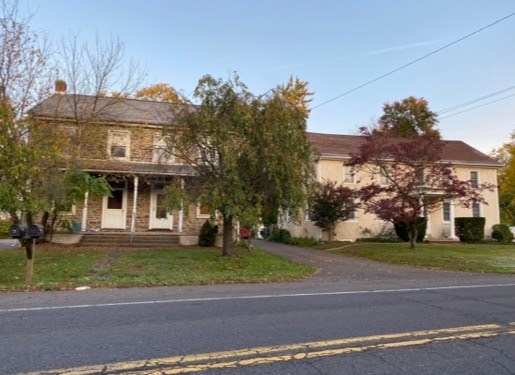 property at 9 Hilltown Pike