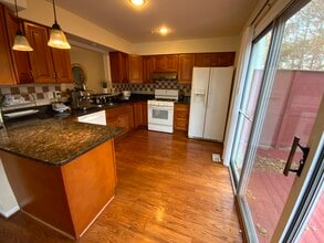 13755 Lark Song Dr in Germantown, MD - Building Photo - Building Photo