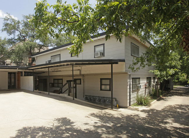 1504 Windsor Rd in Austin, TX - Building Photo - Building Photo