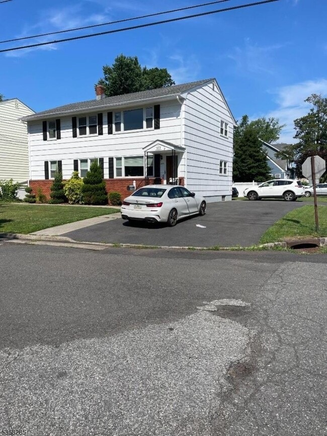 1512 Franklin St in Rahway, NJ - Building Photo - Building Photo