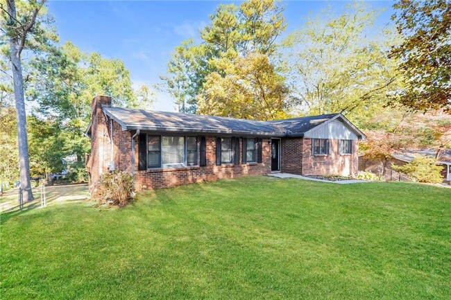 property at 609 Evergreen Dr