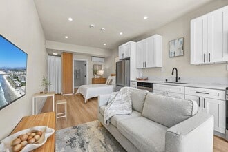 2679 Imperial Ave in San Diego, CA - Building Photo - Building Photo