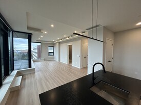 5616-5616 South St in Halifax, NS - Building Photo