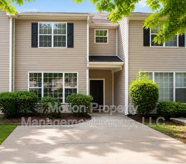 property at 6752 Sunset Hills Blvd