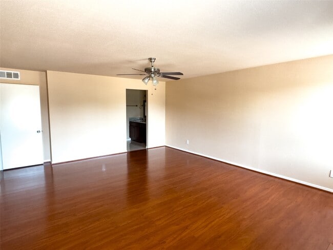 property at 9800 Pagewood Ln