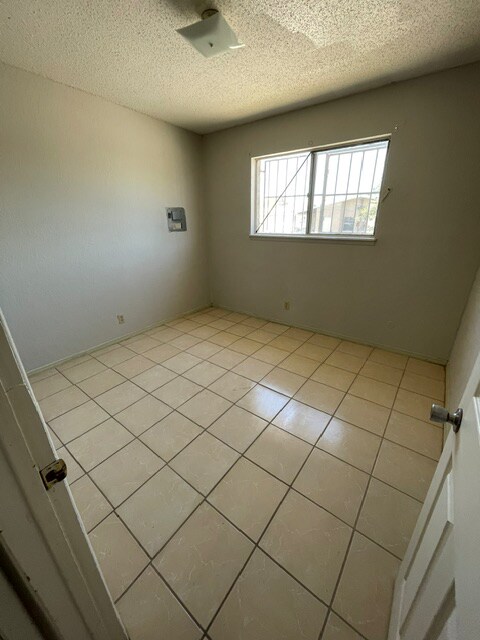 4426 Moonlight Ave in El Paso, TX - Building Photo - Building Photo