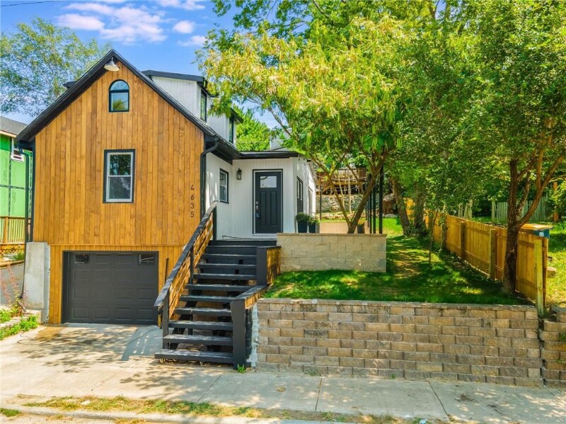 4635 Genessee St in Kansas City, MO - Foto de edificio