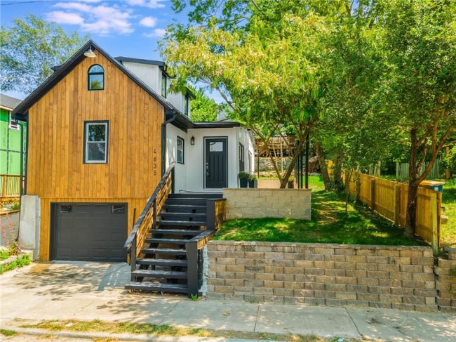 property at 4635 Genessee St