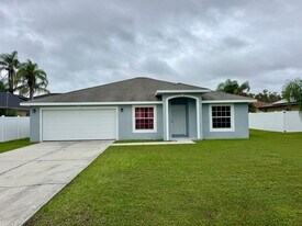 673 Reindeer Dr in Kissimmee, FL - Building Photo