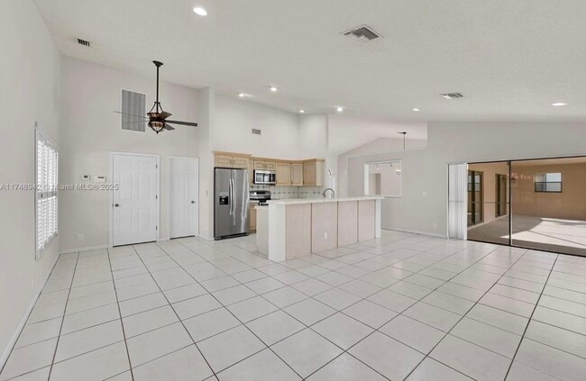 296 NW 118th Ter in Coral Springs, FL - Building Photo - Building Photo