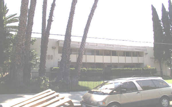 Park Electra in Canoga Park, CA - Building Photo - Building Photo