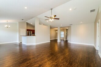 1900 Southern Oak Loop in Minneola, FL - Foto de edificio - Building Photo