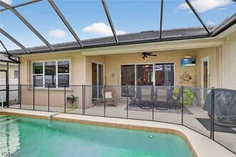 11801 Pine Timber Ln in Ft. Myers, FL - Building Photo - Building Photo