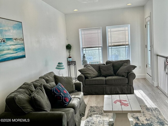 304C Barnegat Ave in Seaside Heights, NJ - Building Photo - Building Photo