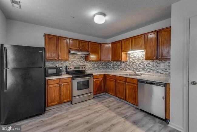 property at 46101 Lucca Way