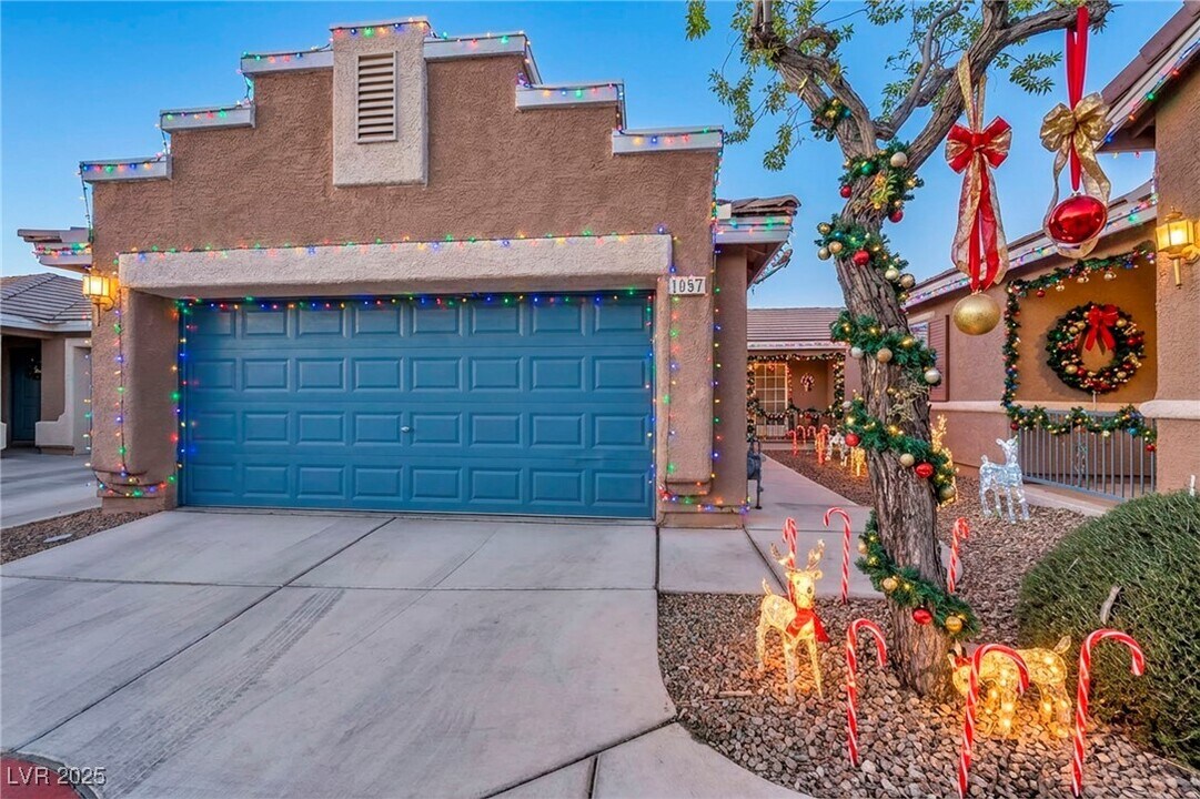 1057 Appleblossom Time Ave in North Las Vegas, NV - Building Photo