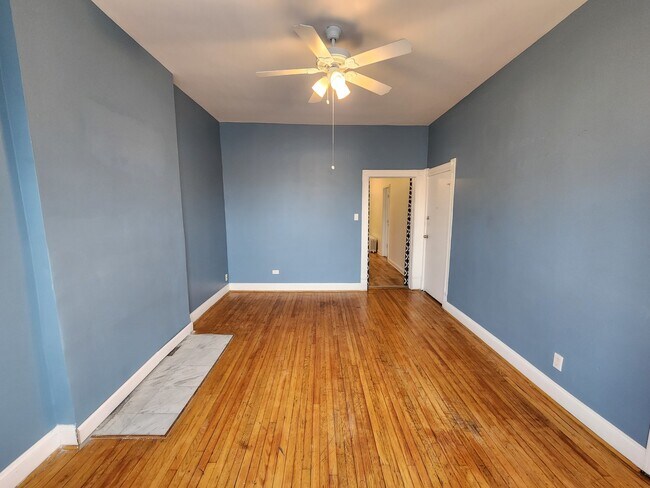 3714 S Paulina St in Chicago, IL - Building Photo - Building Photo