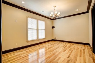 69 Town Center Dr Nw in Huntsville, AL - Building Photo - Interior Photo