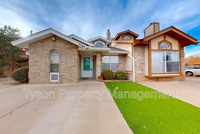 5344 Chuckwagon Trail NW