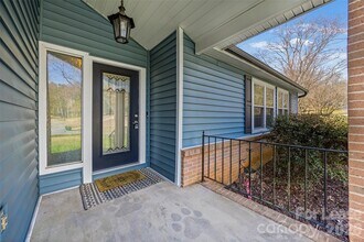 11501 Winding Way Rd in Charlotte, NC - Building Photo - Building Photo