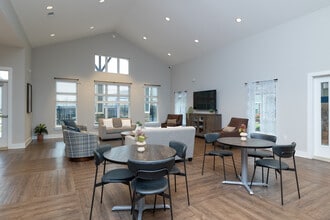 Shockley Terrace in Anderson, SC - Foto de edificio - Interior Photo