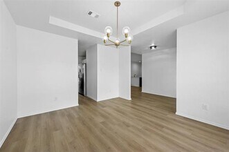 4048 St Christopher Ln in Dallas, TX - Building Photo - Building Photo