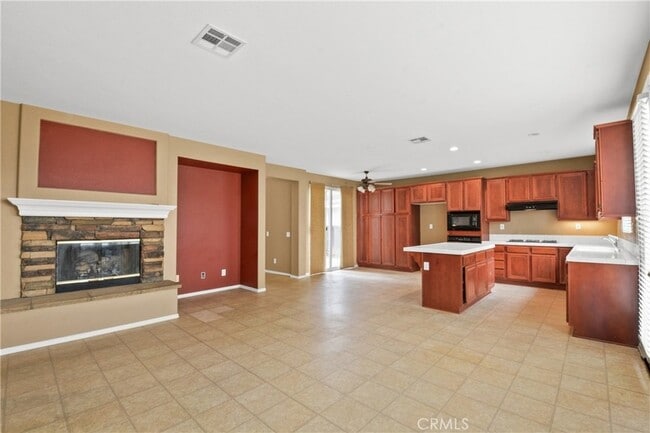12209 Saxon Dr in Rancho Cucamonga, CA - Building Photo - Building Photo