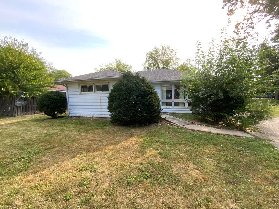 1405 Chandler St in Danville, IL - Building Photo