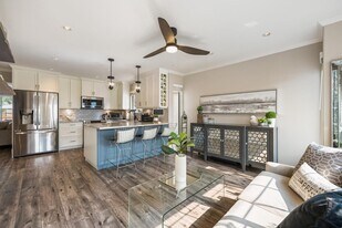 11536-11536 236 St in Maple Ridge, BC - Building Photo