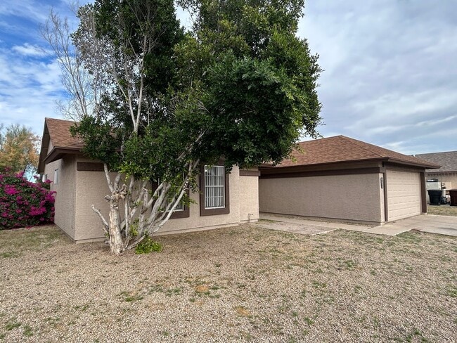 6934 W Brown St in Peoria, AZ - Building Photo - Building Photo