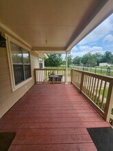 202 Avenue E in Alvin, TX - Building Photo - Building Photo