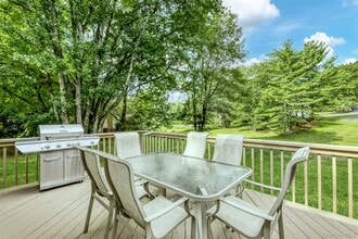 191 Long Clove Rd in New City, NY - Building Photo - Building Photo