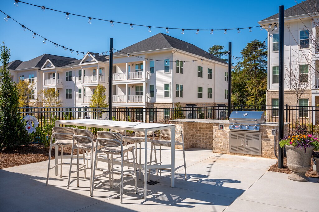 The Finch Apartments in Hoschton, GA