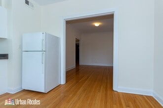 342 Park Ave, Unit A06C in Glencoe, IL - Building Photo - Building Photo