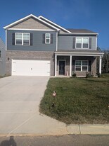 12325 Manhattan Ln in Knoxville, TN - Building Photo