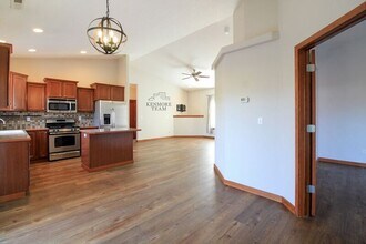 4803 Catalonia Dr in Pasco, WA - Building Photo - Building Photo