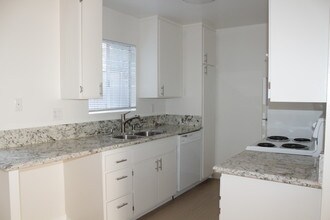 1417 14th St, Unit 3 in Santa Monica, CA - Foto de edificio - Building Photo