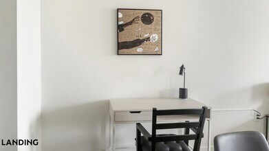 2110 Birkhall St in Raleigh, NC - Foto de edificio - Building Photo