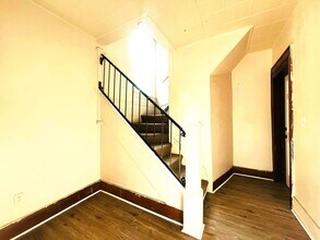239 Saratoga Ave-Unit -DN in Rochester, NY - Building Photo - Building Photo
