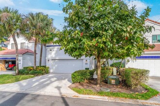 21688 Wessex Way in Boca Raton, FL - Building Photo - Building Photo