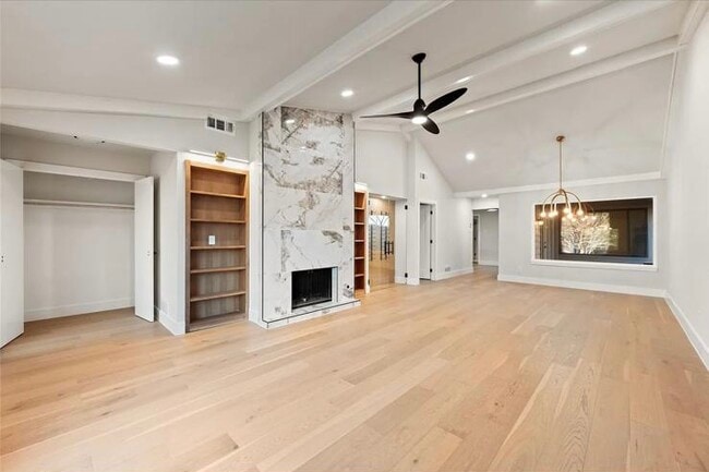 property at 7639 Royal Ln