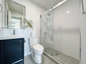 Furnished room/NOT APARTMENT in Brooklyn, NY - Building Photo - Building Photo